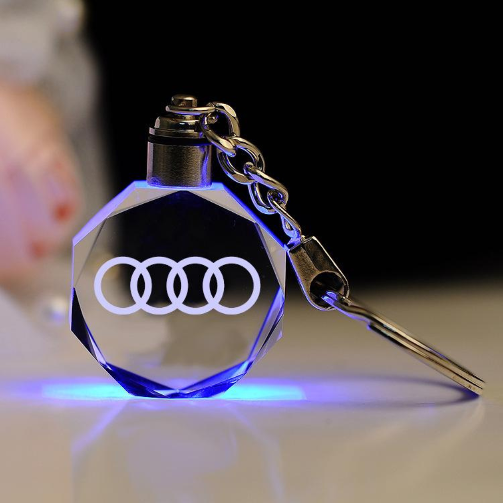 Breloc cu logo auto 3D din cristal