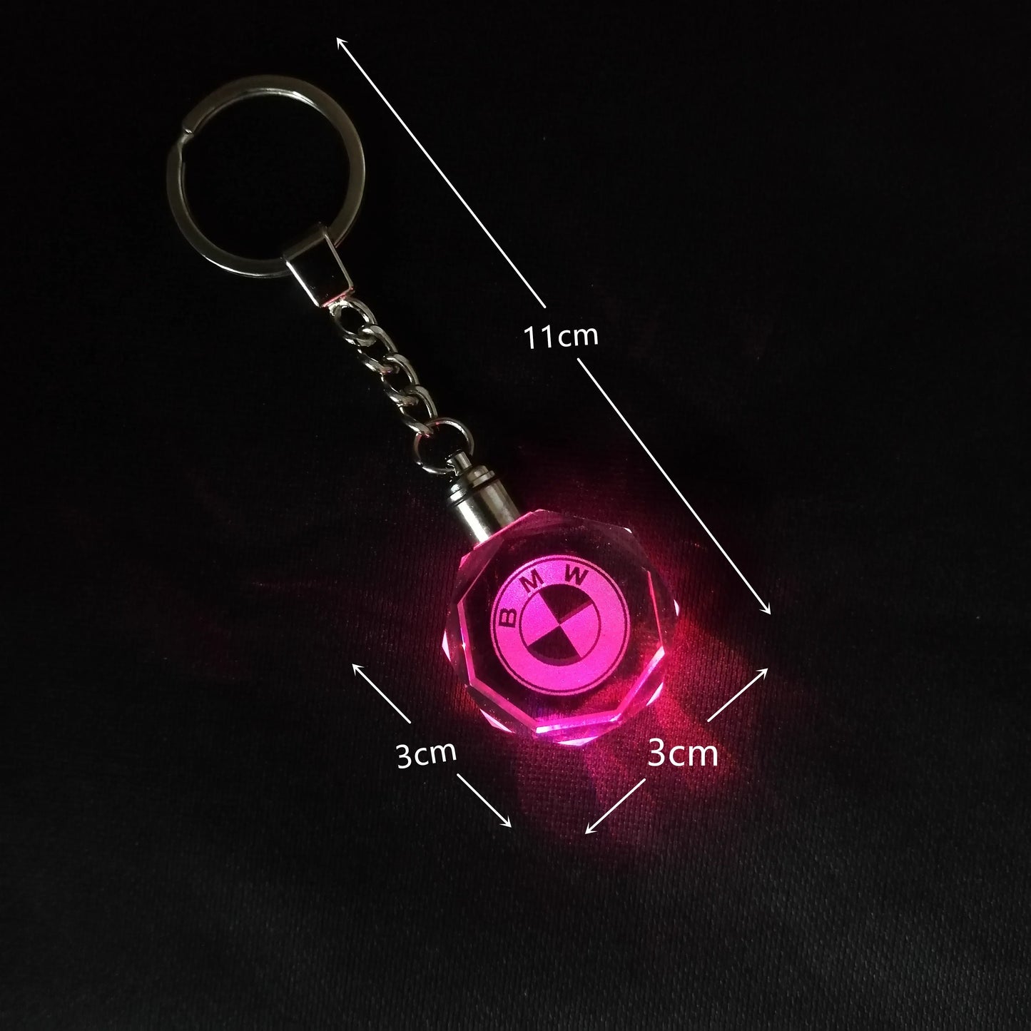Breloc cu logo auto 3D din cristal